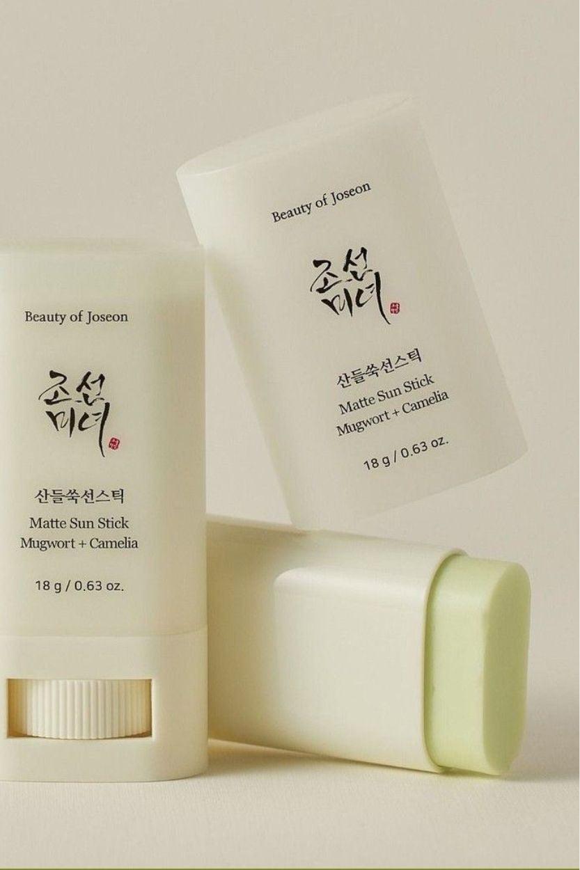 Beauty of Joseon Matte sun stick : Mugwort + Camelia 18g (SPF50+ PA++++)